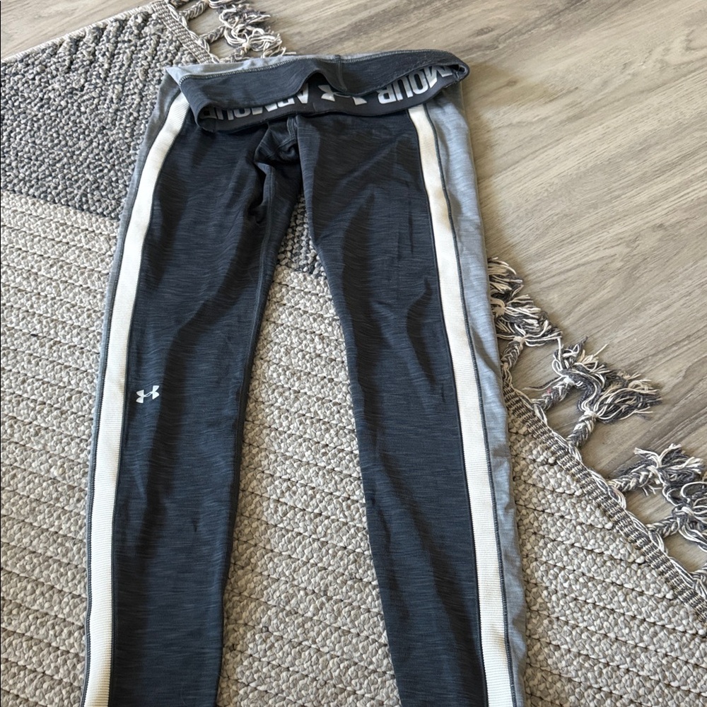 Under Armour Charcoal and Cream Leggings